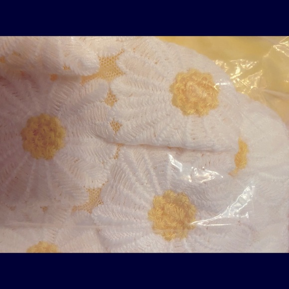 Baby girls 👧 Gymboree daisy lace skort. NWT - Picture 4 of 4